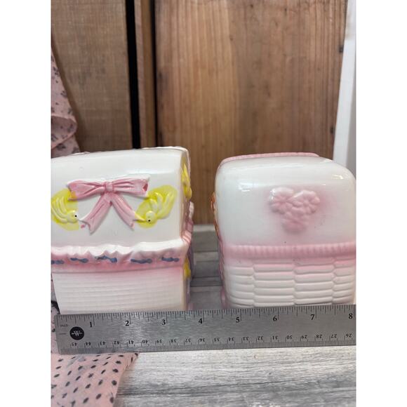 Vintage Set Ceramic Baby Carriage Bassinet Baby Shower Planter Gift Boy or Girl - Picture 8 of 15